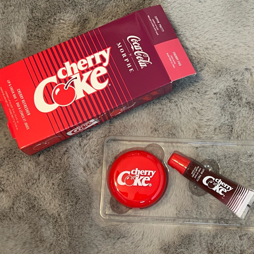 NIB Morphe X Coca-Cola Cherry Coke Cherry Refresher Lip & Cheek Duo - Picture 5 of 5